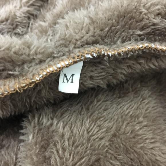 Faux Fur & Hooded Zipper Jacket - Picture 8 of 10